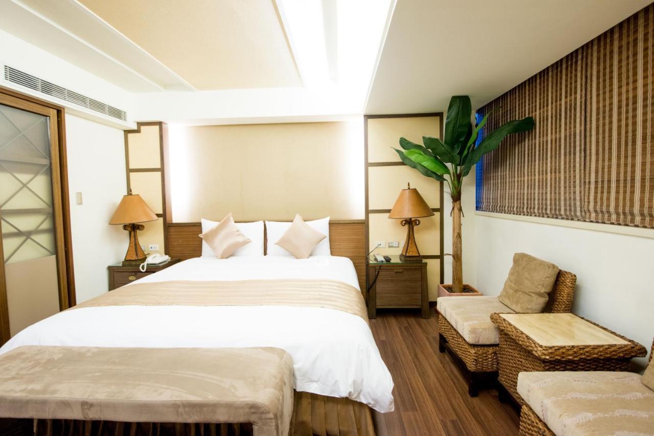 Shin Yuan Celeb Metro Hotel Hsinchu City Exterior photo